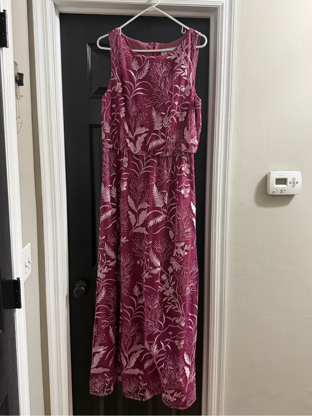 JS Sleeveless Maxi Dress in a Fuchsia/Rose with light pink botanical Print
